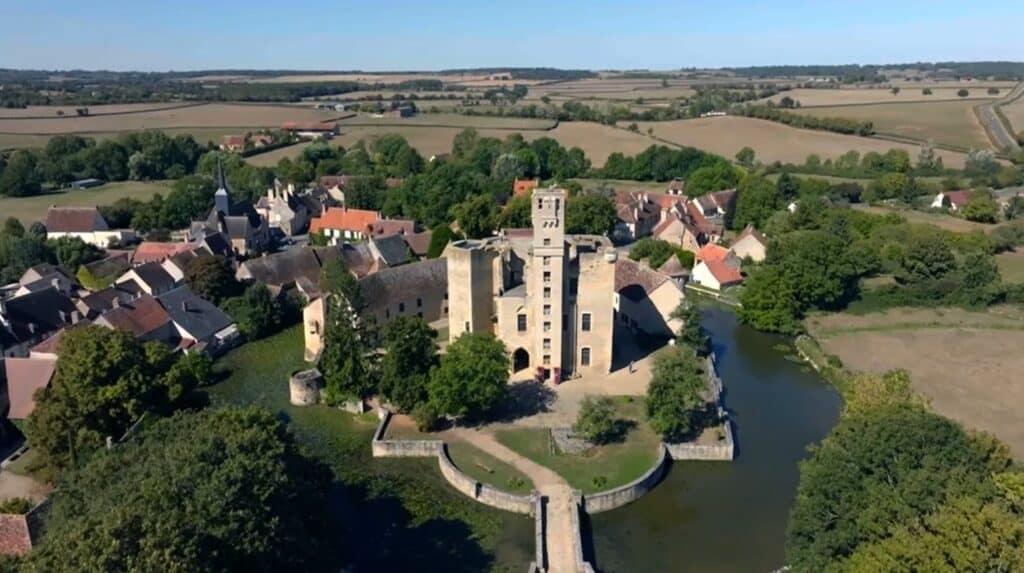 De Verraders Château de Sagonne