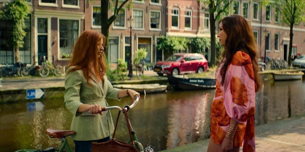 On-Location - Amsterdam Empire - Betty confronteert Marjolein