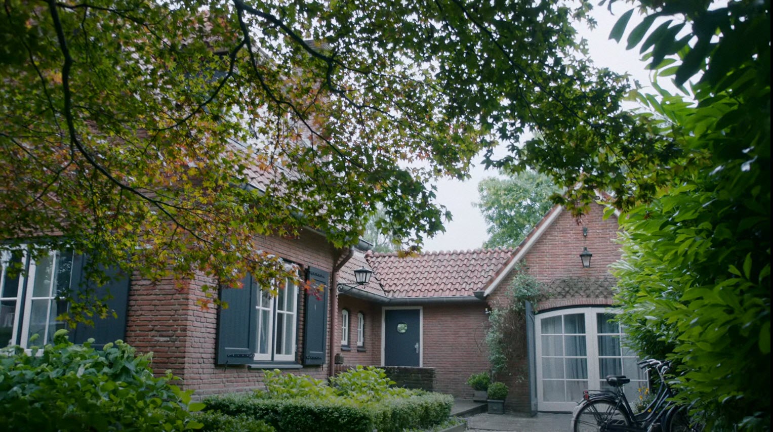 On-Location - KLEM- Seizoen 1 - Woing Ouders Kitty - 1