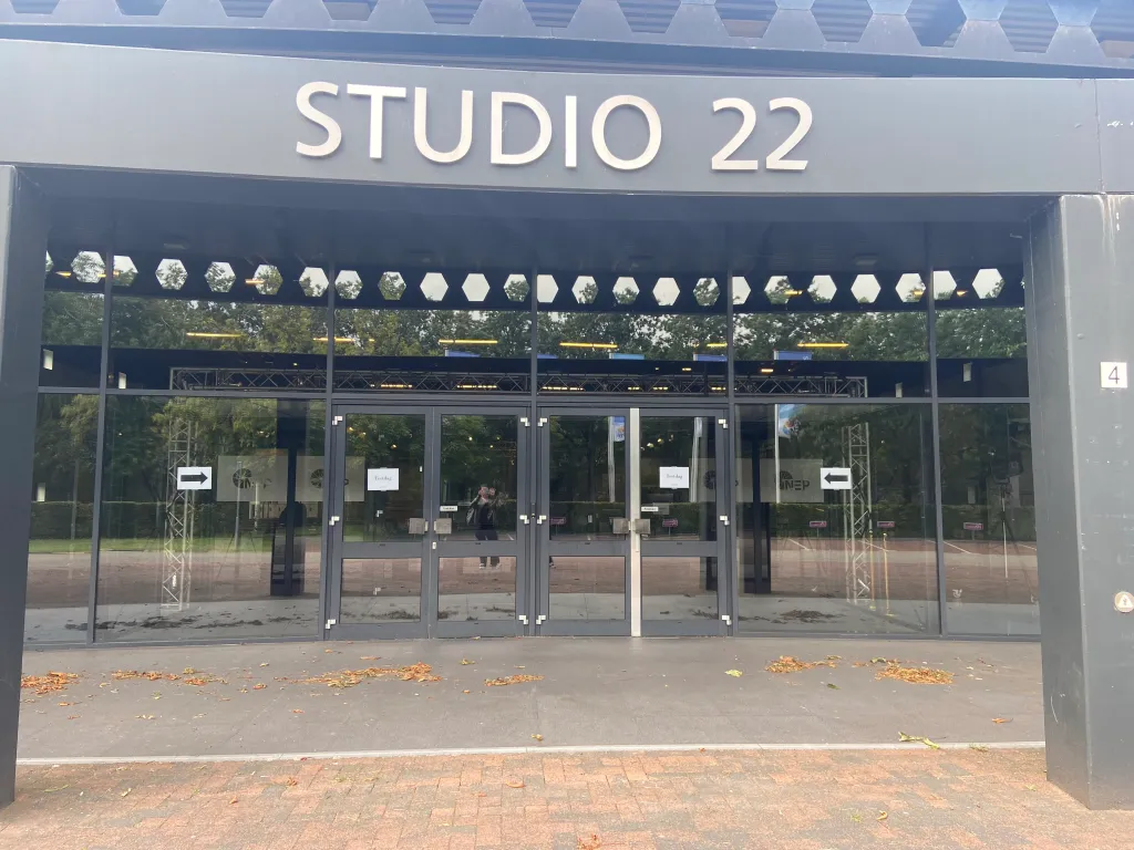 On-Location - Studio 22 Hilversum